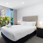 3 Bedroom Apartment Close To The Beach